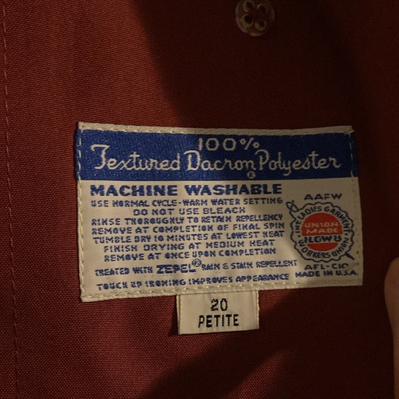 Like New 20P Misty Harbor Lined Trench Coat - Picture 4 of 10